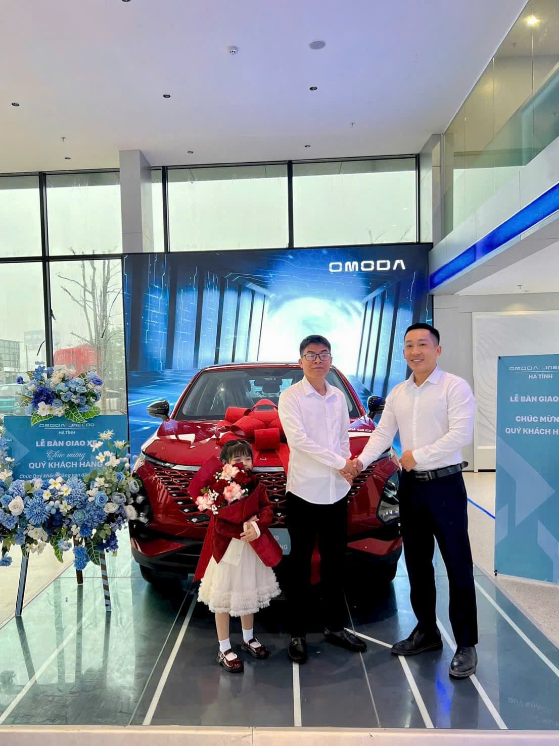 Lễ bàn giao xe tại Thạch Hà